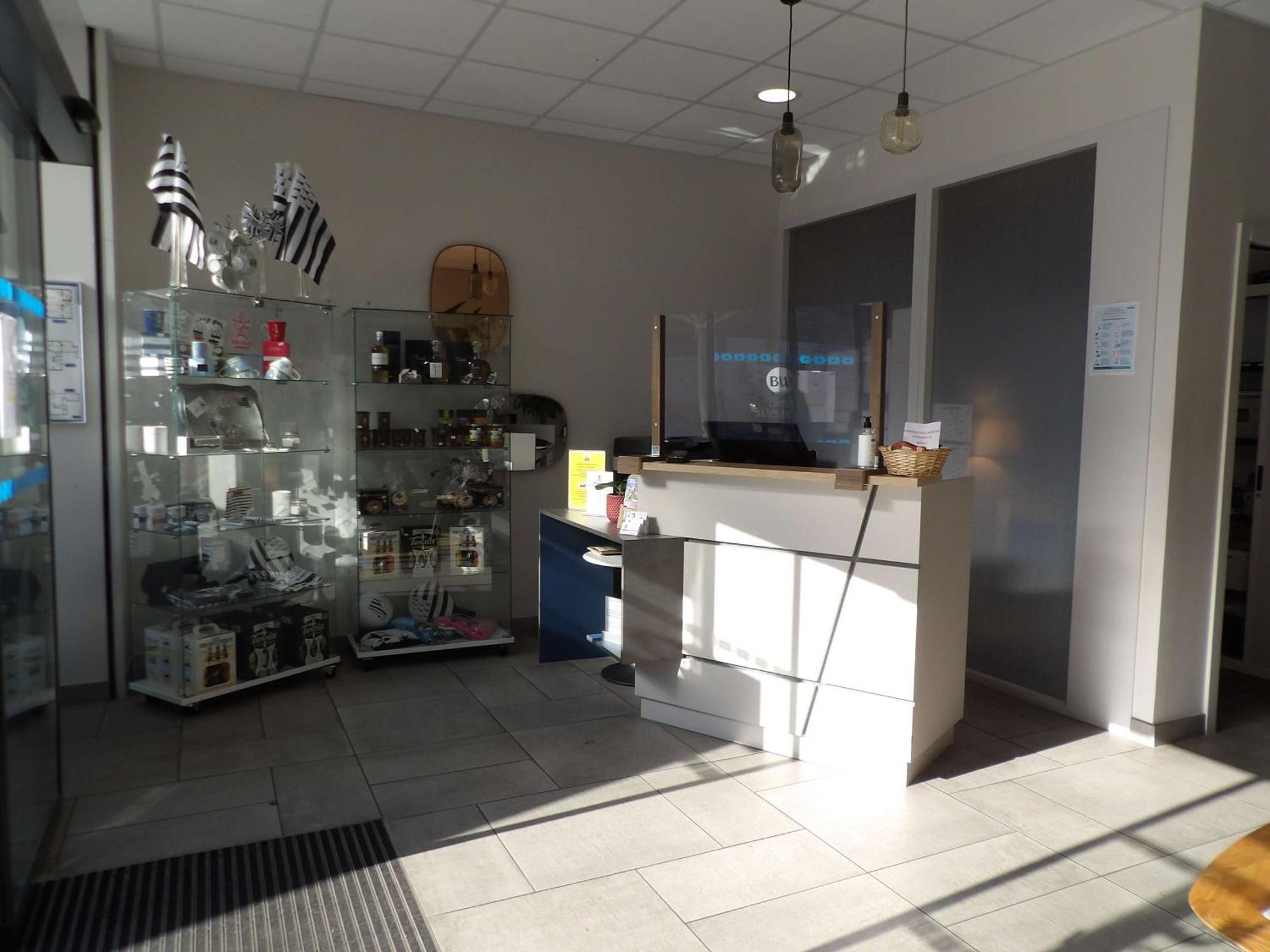 Best Western Le Duguesclin Hotel-Restaurant Saint-Brieuc Buitenkant foto